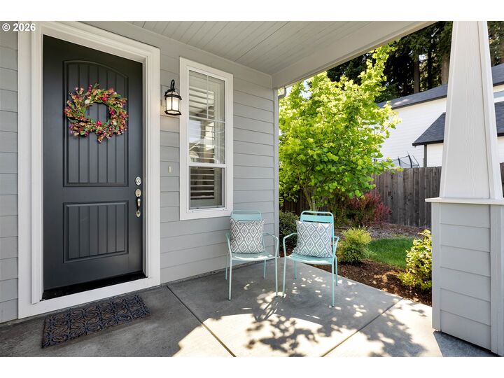 Property Photo:  5807 NE 125th Cir  WA 98686 