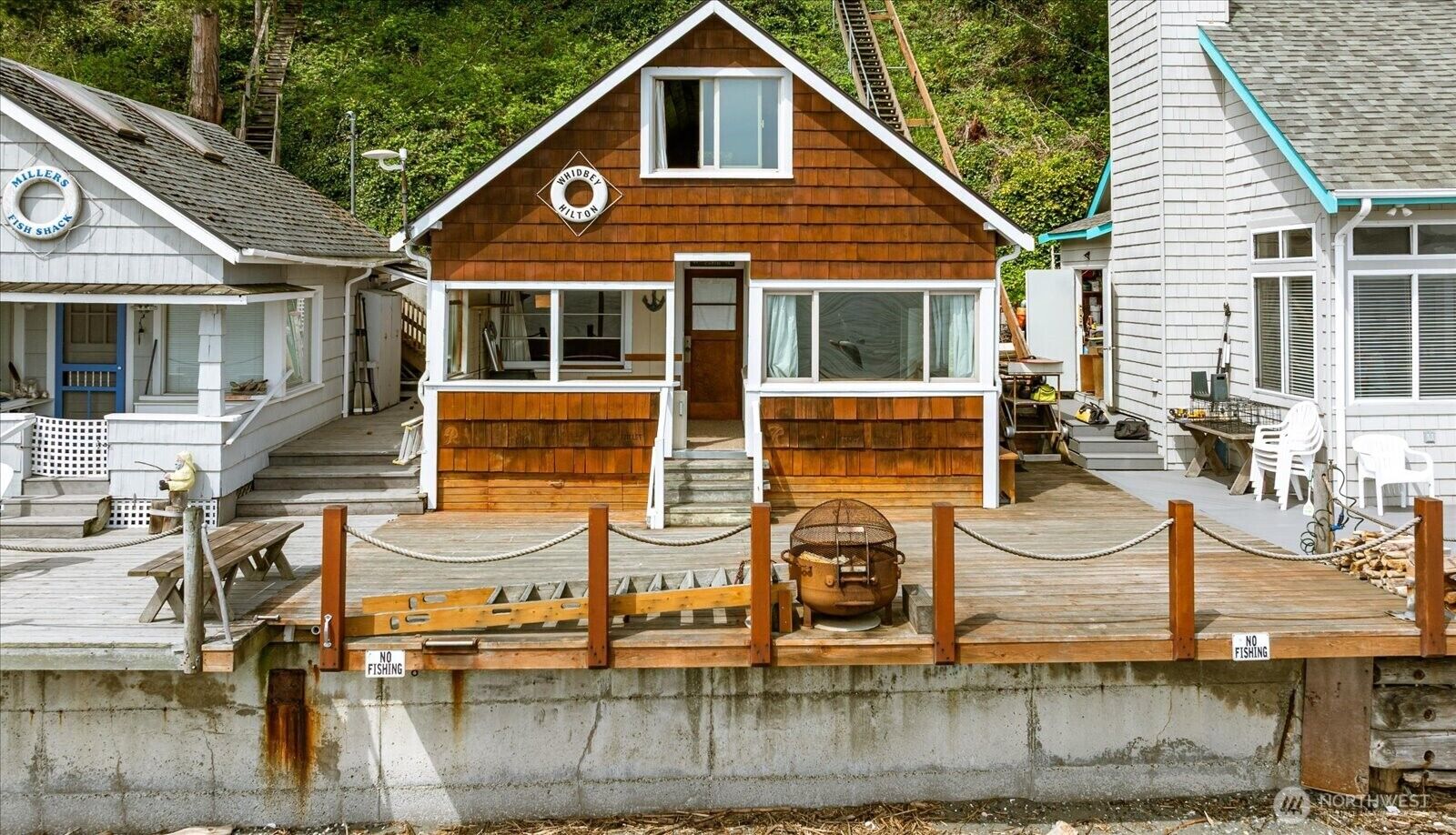 Property Photo:  8339  Franklin Road  WA 98236 