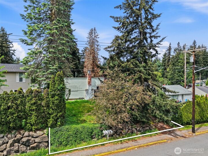 Property Photo: 22018 76th Avenue W WA 98026