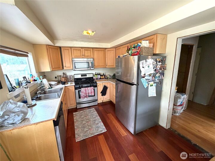 Property Photo:  22018  76th Avenue W  WA 98026 