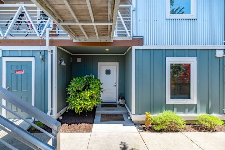 Property Photo:  3706  Portgage Lane 102  WA 98221 