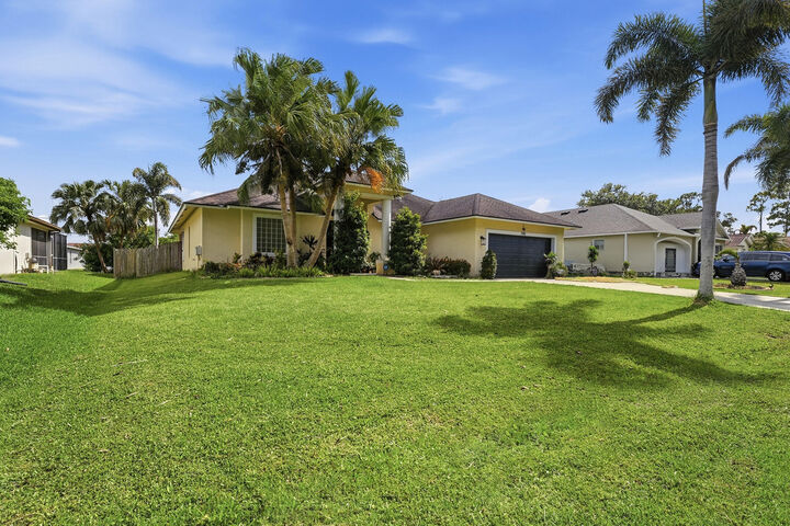 Property Photo:  1298 SW Chase Road  FL 34953 