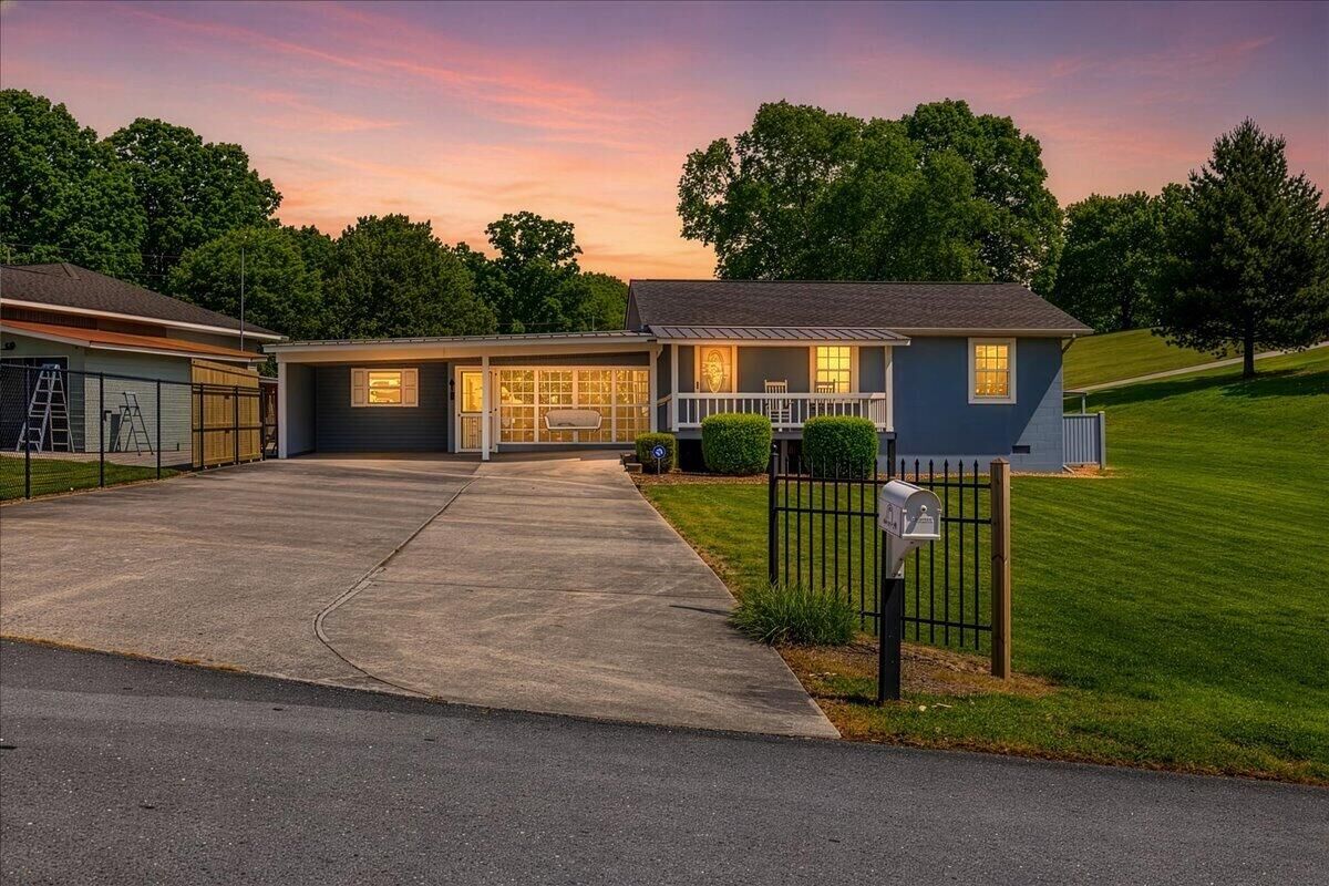 Property Photo: 224 County Road 146 TN 37370