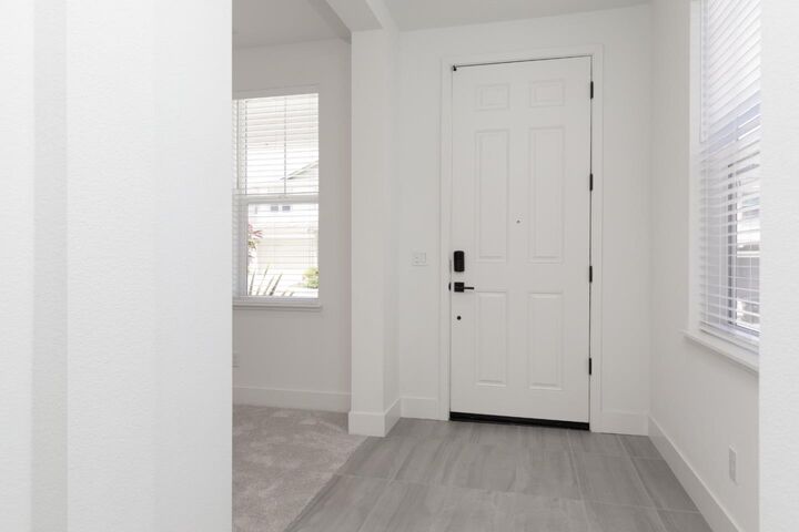 Property Photo:  2720 Parkview Way  CA 93933 