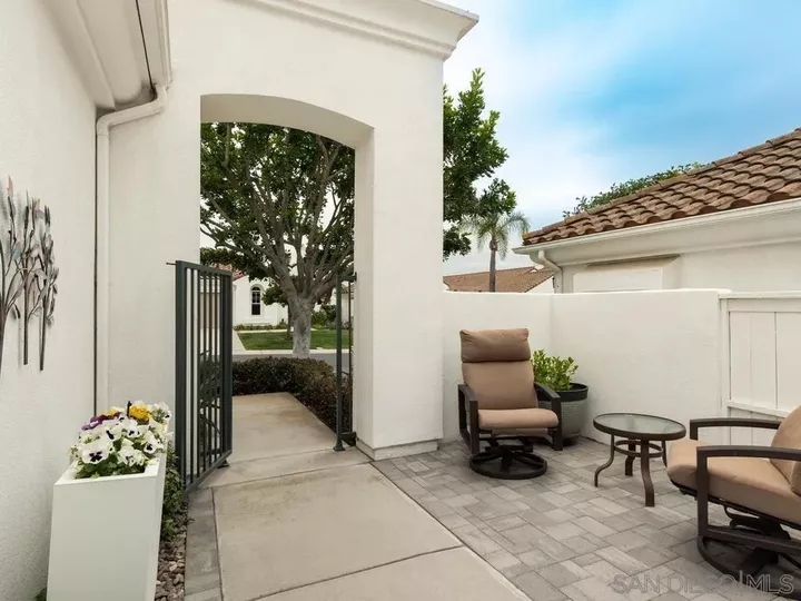 Property Photo:  6028 Dassia Way  CA 92056 