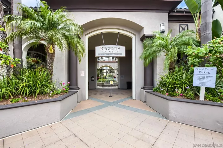 Property Photo: 9293 Regents Rd C108 CA 92037