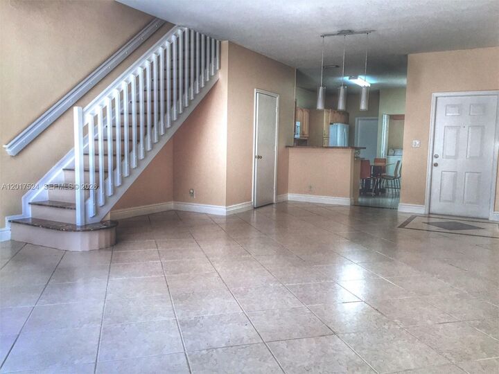 Property Photo:  2180 Ensenada Ter  FL 33327 