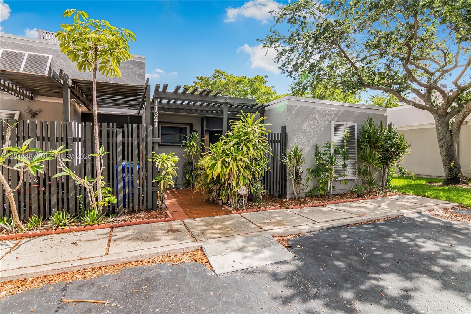 Property Photo: 11321 NW 16th Court FL 33026