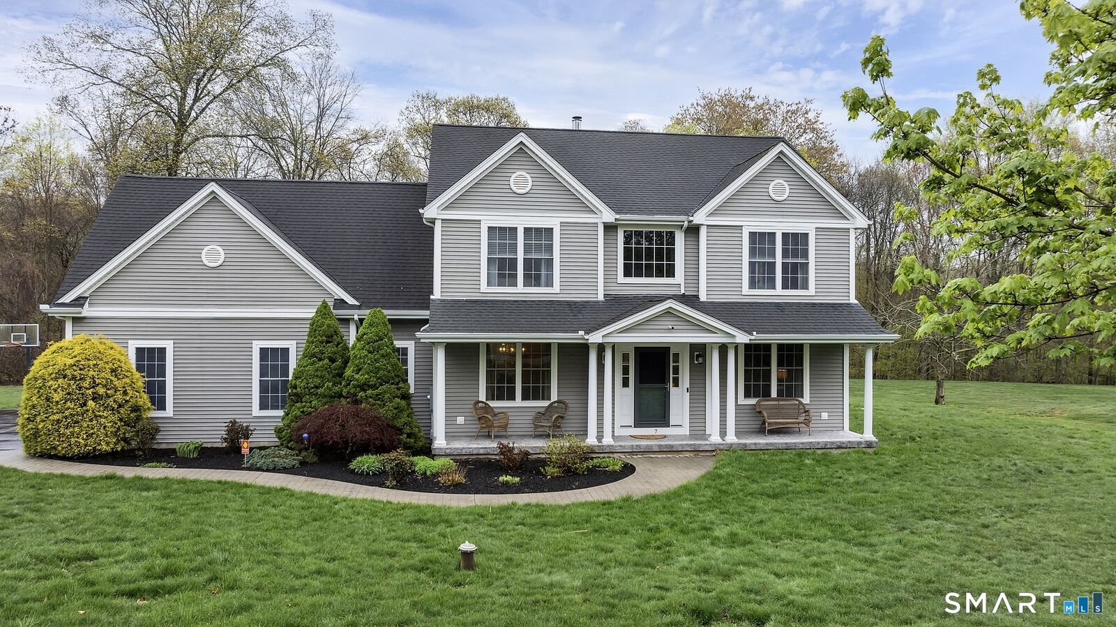 Property Photo:  7 Harvest Glen  CT 06333 