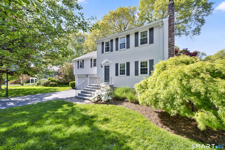 Property Photo:  347 Great Swamp Road  CT 06033 