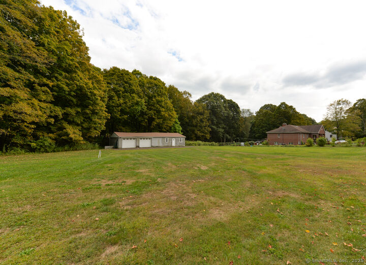 Property Photo:  701 Main Street  CT 06514 