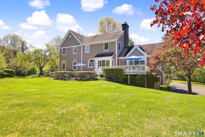 Property Photo:  7 Jeremiah Sanford Road  CT 06896 