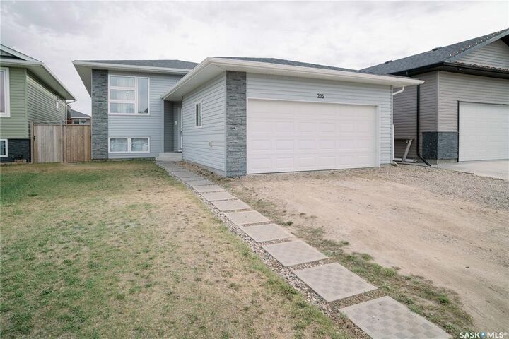 205 Reddekopp Lane — photo 1