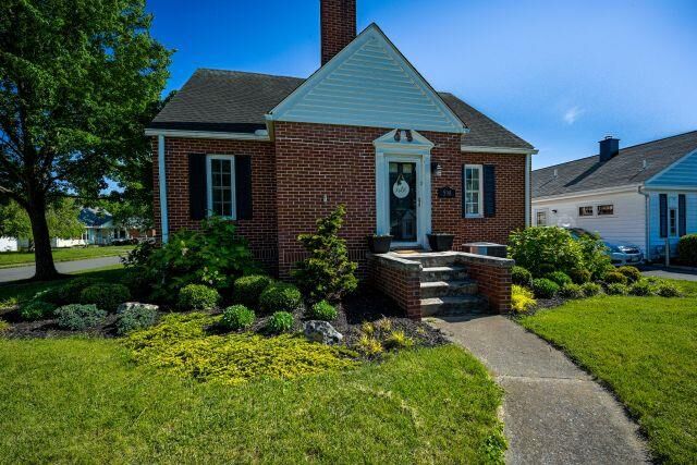 Property Photo:  598 Commanche Road  OH 45601 