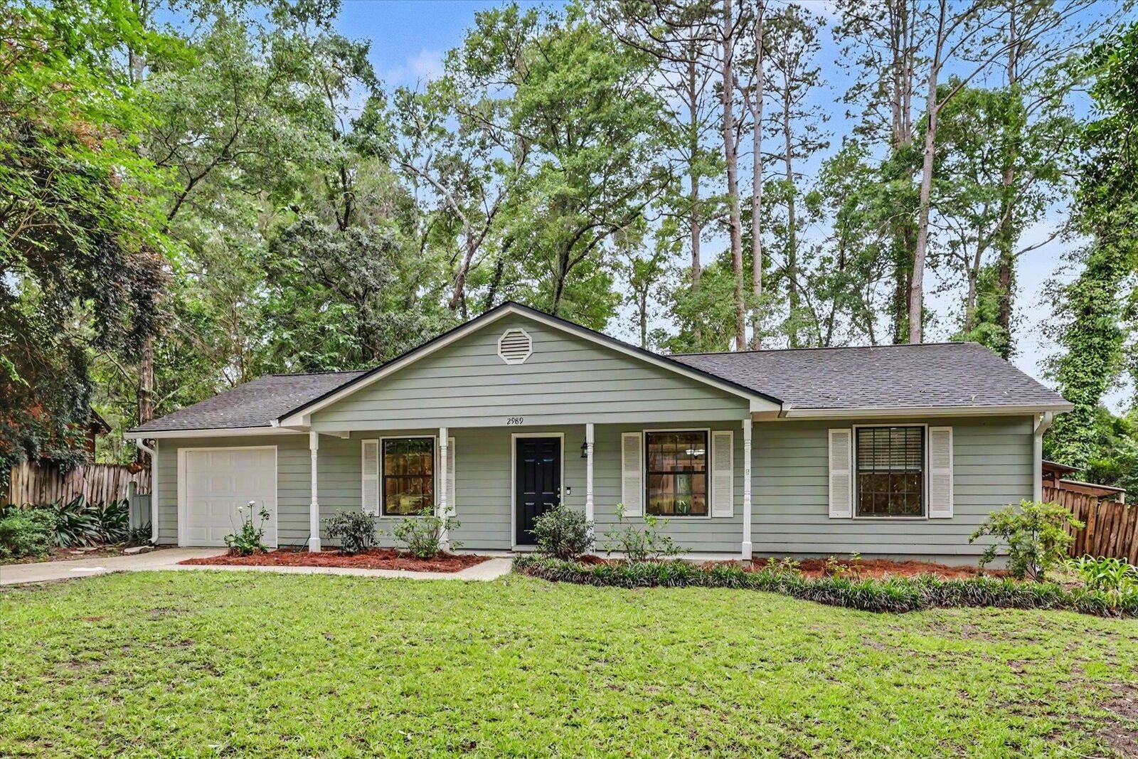 Property Photo:  2989 Byington Circle  FL 32303 