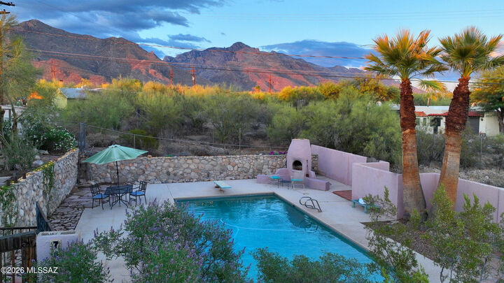 Property Photo:  7600 N Village Avenue  AZ 85704 