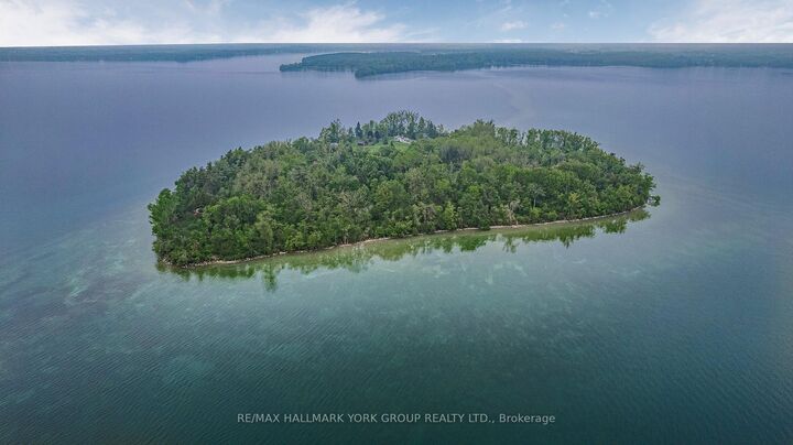 Property Photo: 1000 Strawberry Island ON L3V 6H7