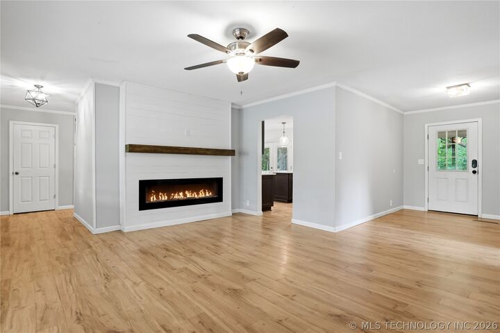 Property Photo:  20000 S 280 Road  OK 74445 