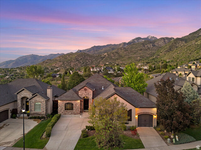 Property Photo:  3077 E Scenic Valley Ln S  UT 84092 