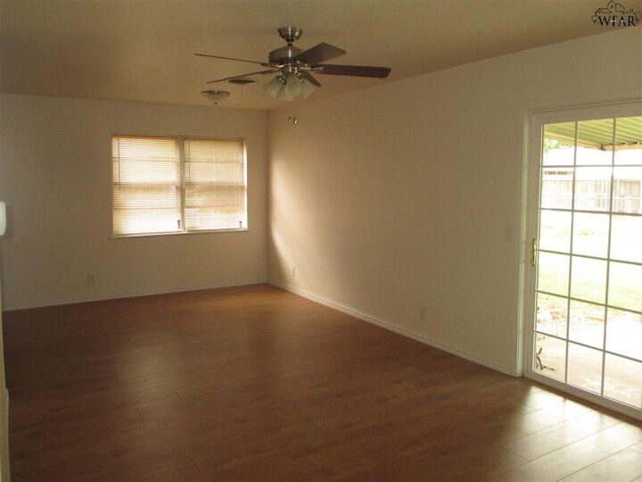 Property Photo:  4106 Aspen Street  TX 76306 