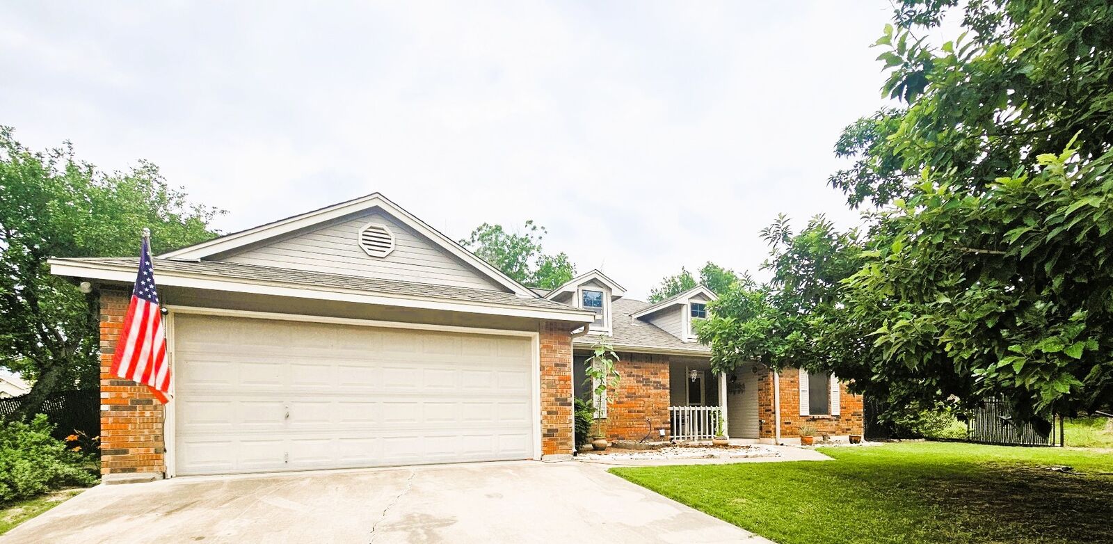 Property Photo: 245 County Road 3371 TX 76539