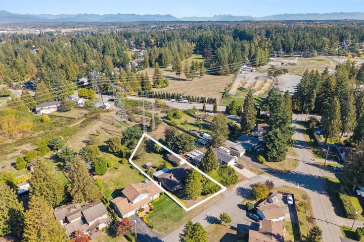 Property Photo: 20553 43A Avenue BC V3A 3C7