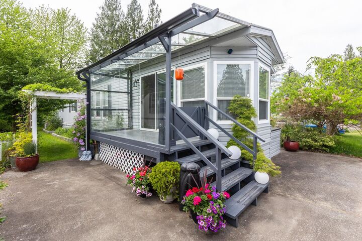 23387 70A Avenue 4 — photo 1