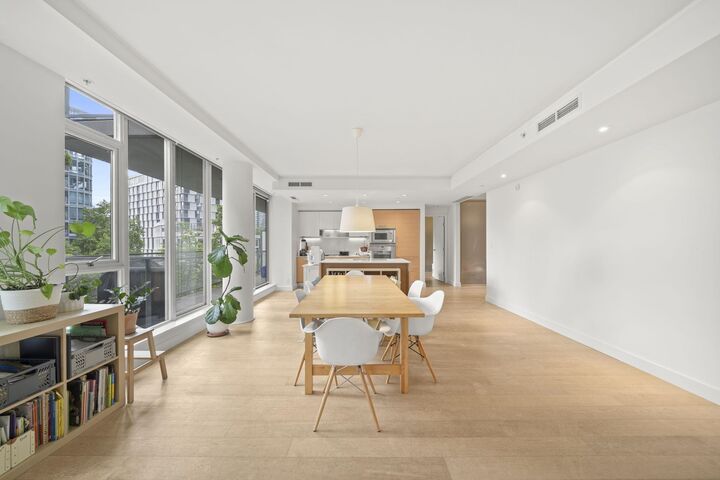 Property Photo:  1409 W Pender Street 201  BC V6G 2S3 