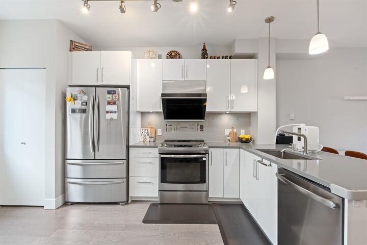 Property Photo:  2260 Gilley Road 27  BC V6V 1E4 