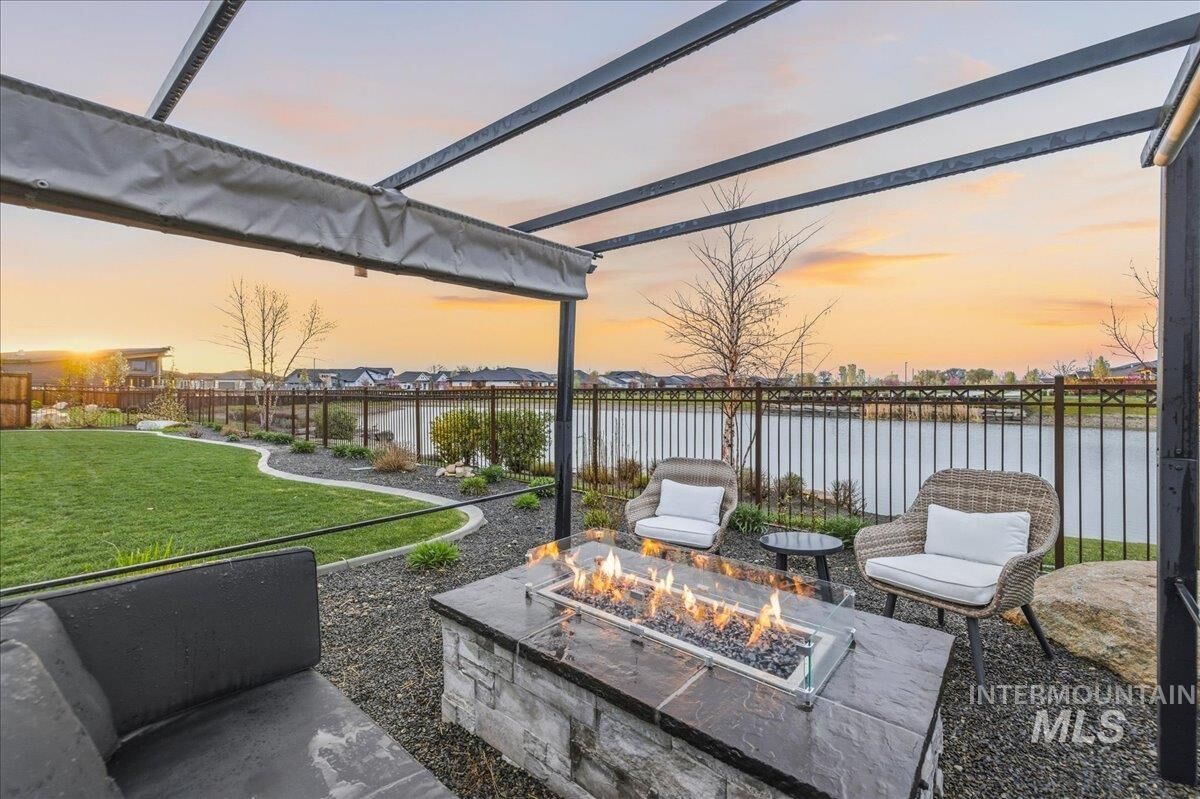 Property Photo:  7896 W Deerfawn Ln  ID 83616 