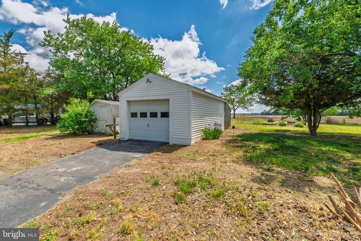 Property Photo:  32517 Molly Field Road  DE 19939 