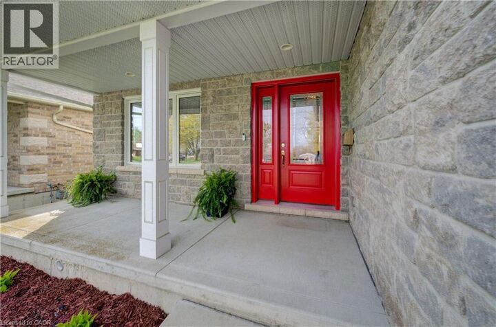Property Photo:  434 King Street East  ON N0G 2L2 