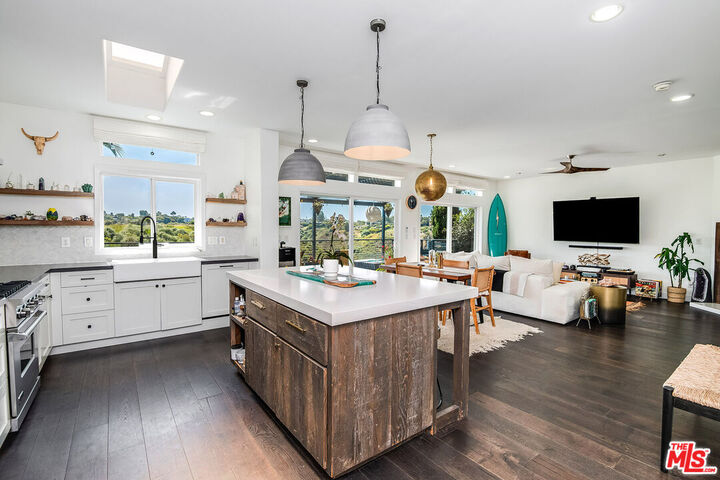 Property Photo:  29500 Heathercliff Rd.  CA 90265 
