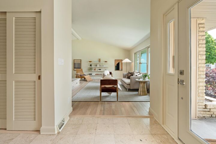 Property Photo:  2740 Sonata Drive  OH 43209 