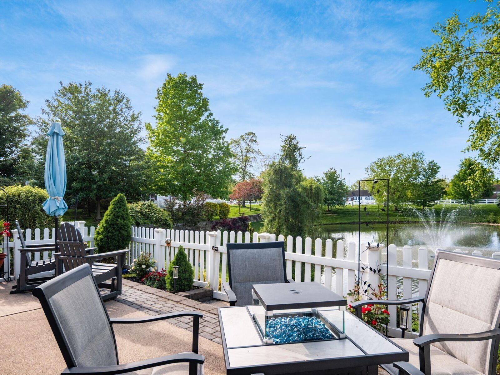 Property Photo:  2463 Craftsman Circle  OH 43068 