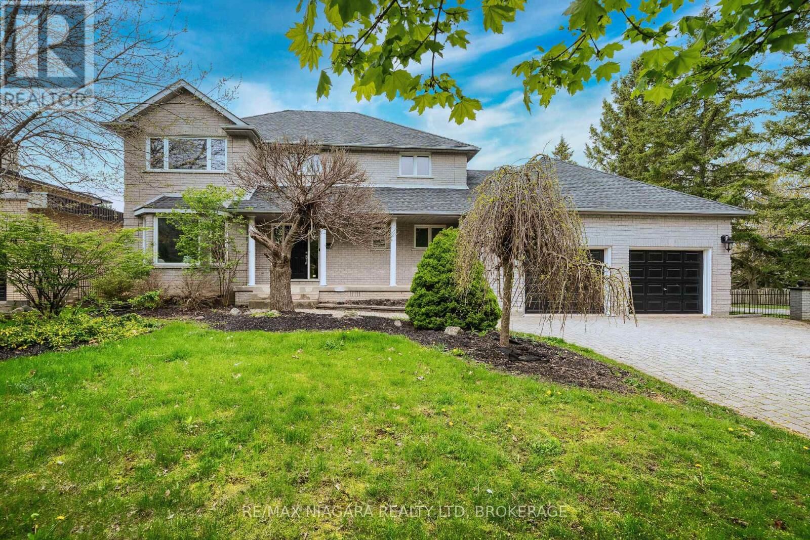 Property Photo:  2 McClure Crescent  ON L2V 4B6 