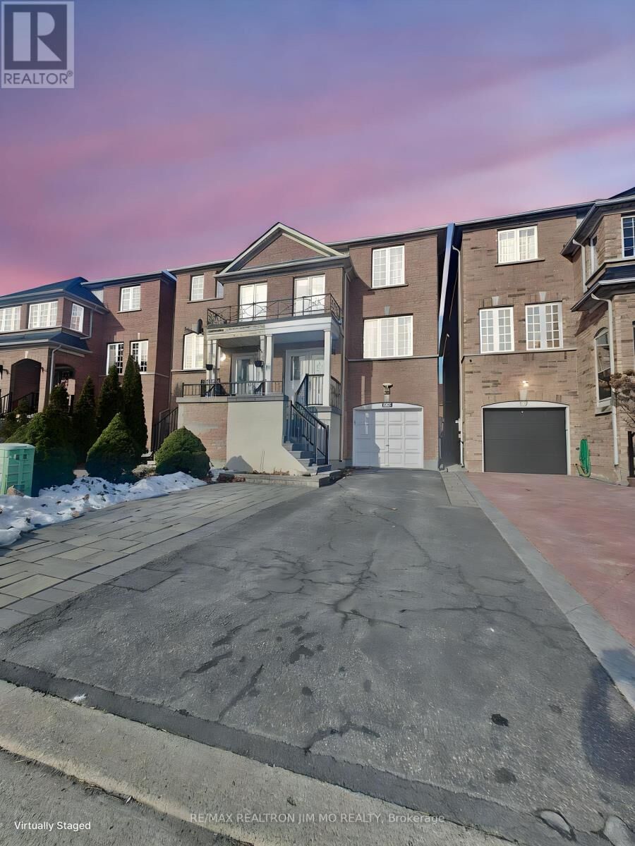 Property Photo:  149 Sassafras Circle  ON L4J 8M9 