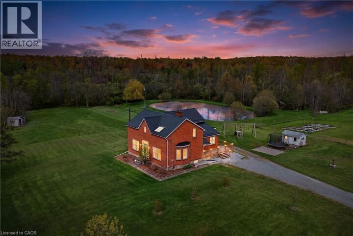 Property Photo:  2266 Pettit Road  ON L2A 5M4 