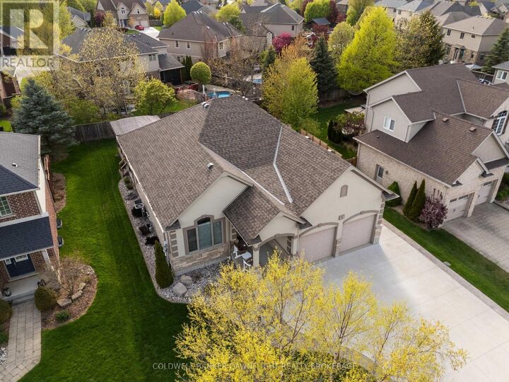 Property Photo:  61 Willowridge Road  ON N0M 2A0 
