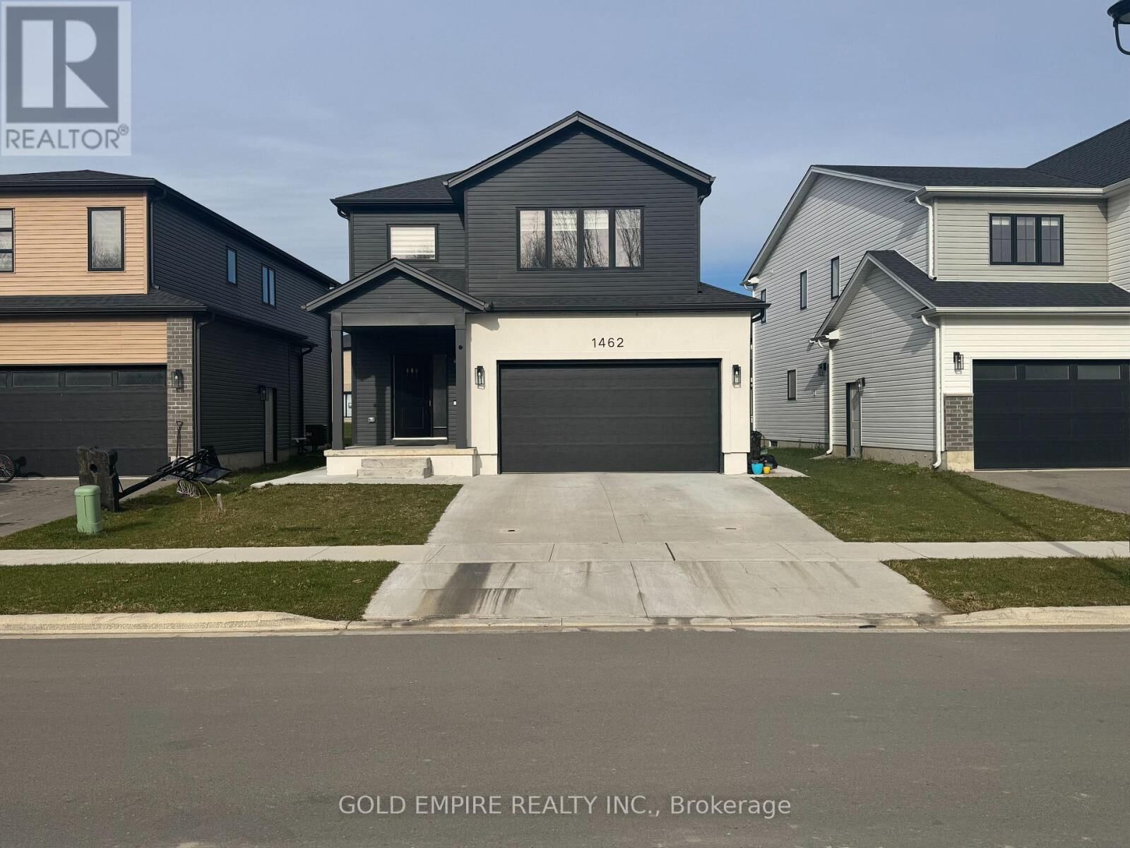 Property Photo:  1462 Twilite Boulevard Lower  ON N6G 3R5 