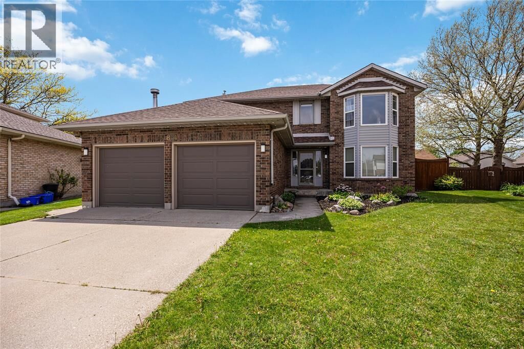 Property Photo: 384 Cass Court ON N0N 1G0