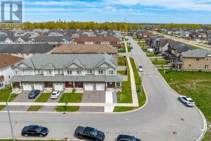 Property Photo:  7782 Dockweed Drive  ON L2H 3S2 