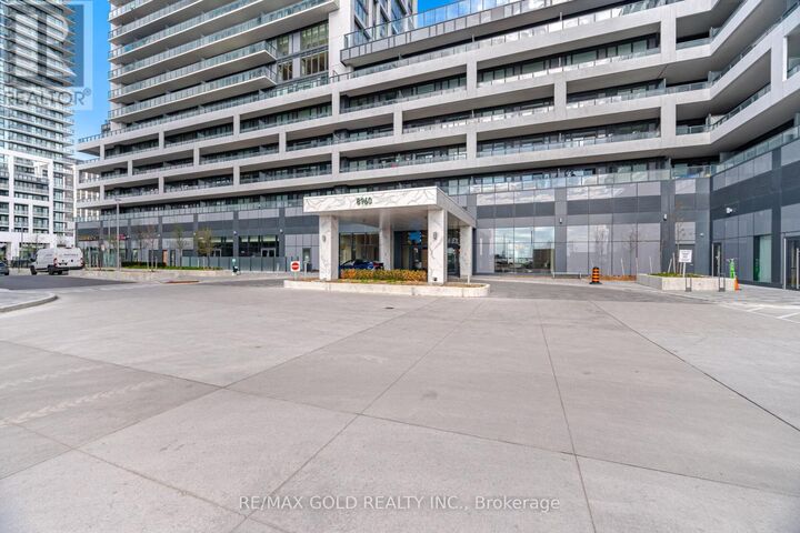 Property Photo:  8960 Jane Street 1421  ON L4K 2M9 