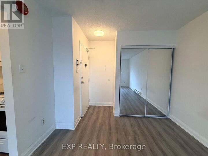 Property Photo:  102 Greensides Avenue 14  ON M6C 1B9 