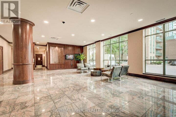 Property Photo: 26 Olive Avenue North Ph 02 ON M2N 7G7
