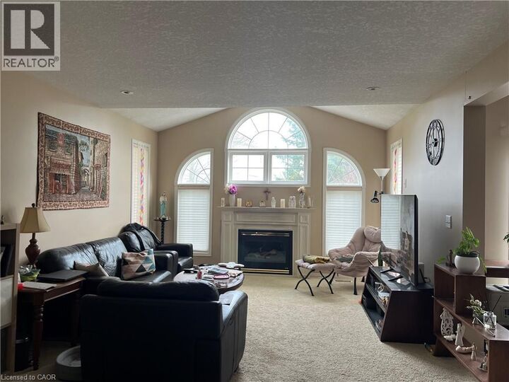 Property Photo:  350 Havendale Crescent  ON N2T 2T2 