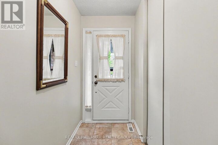 Property Photo:  712 Morewood Crescent  ON K4A 2P8 