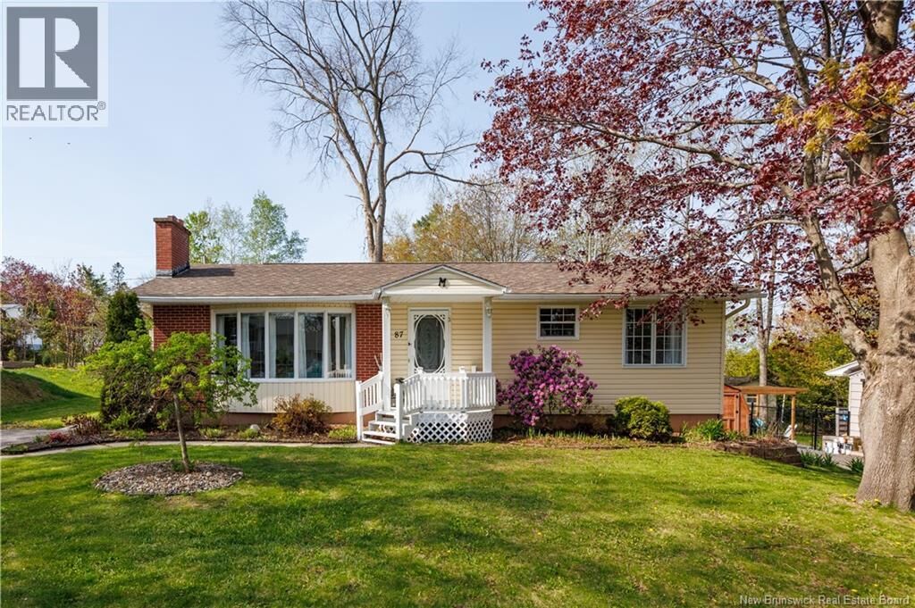 Property Photo:  87 Oakland Avenue  NB E3A 1W5 