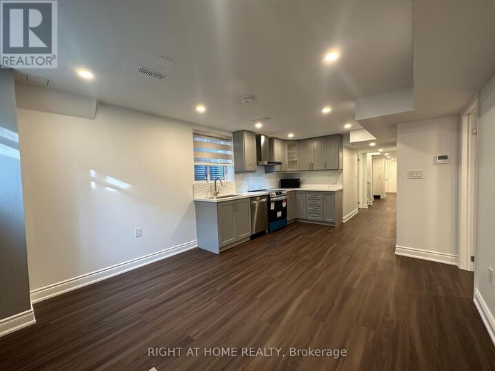 Property Photo:  481 Bergamot Avenue  ON L9E 1T9 