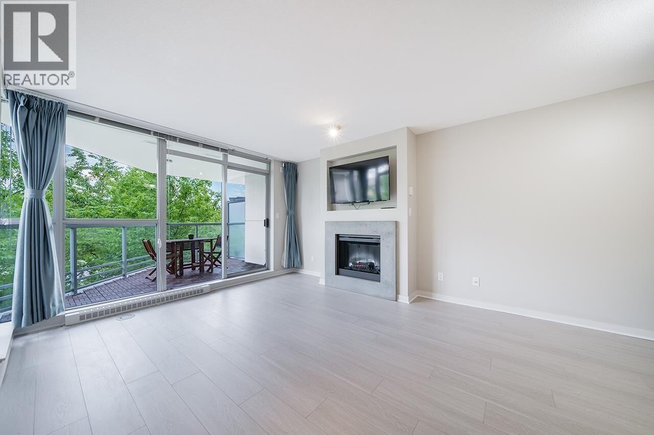 Property Photo:  9373 Hemlock Drive 2xx  BC V6Y 0A9 